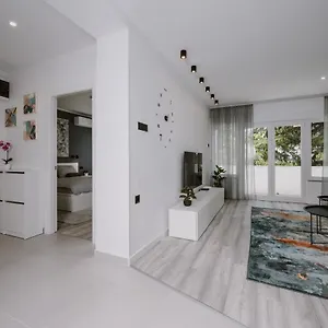  Apartman Tara